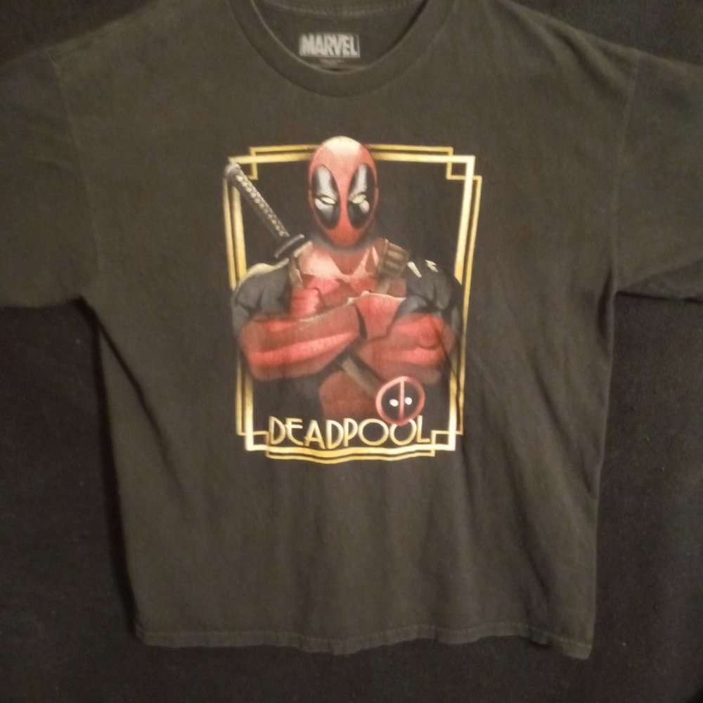 UNIVERSAL STUIDIOS MARVEL DEAD POOL BLACK T SHIRT SZ